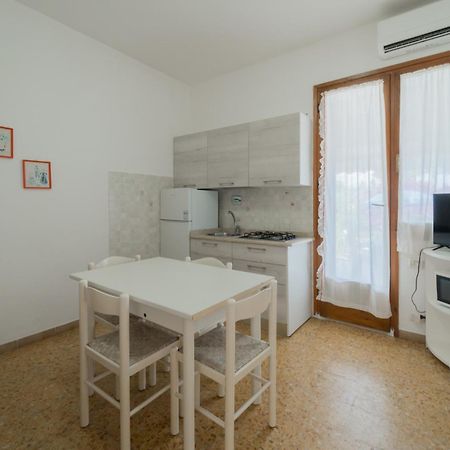 Residence Baia Delle Grazie Casa Morcone エクステリア 写真