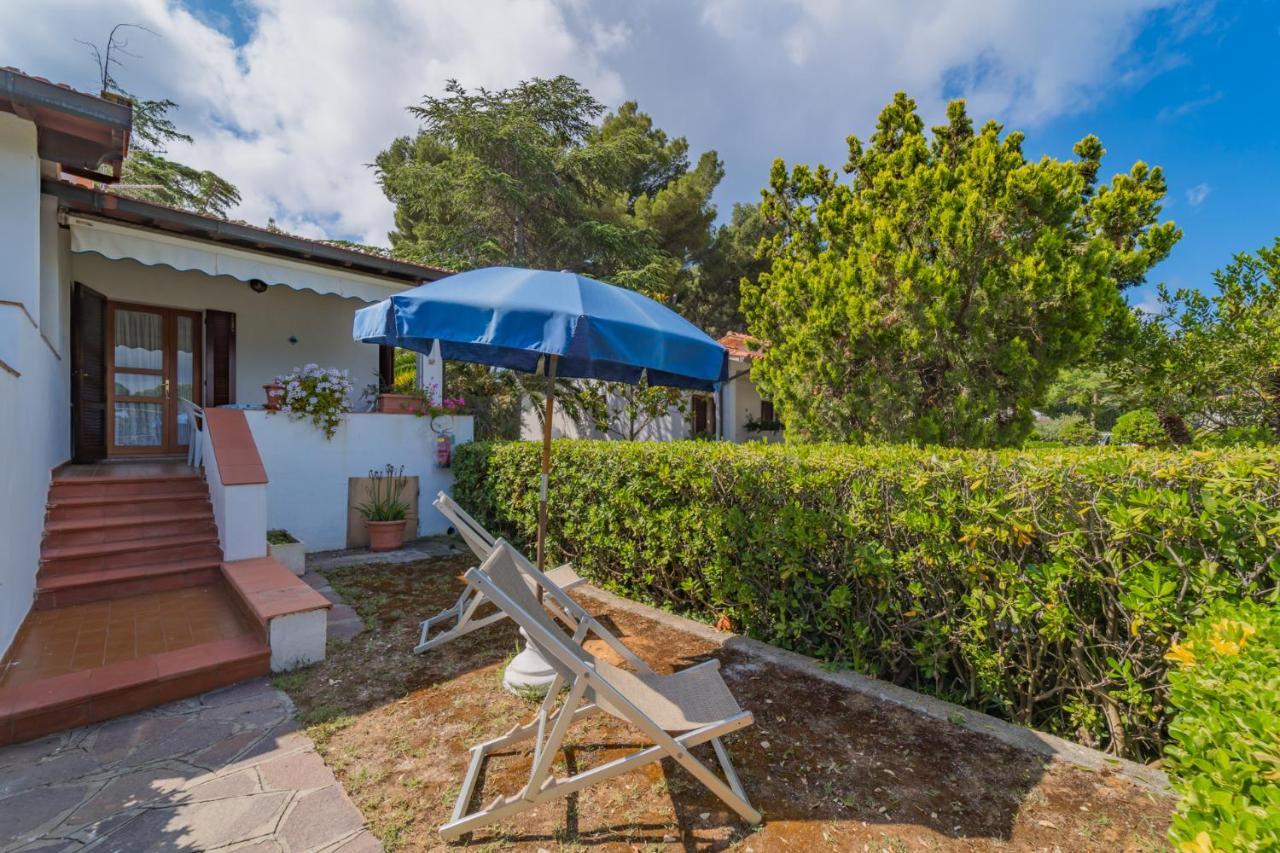 Residence Baia Delle Grazie Casa Morcone エクステリア 写真