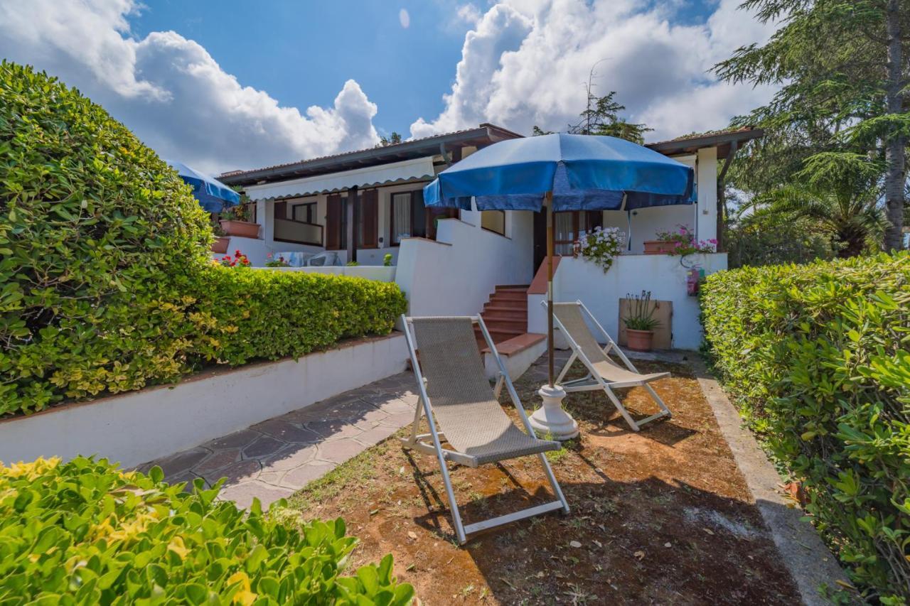 Residence Baia Delle Grazie Casa Morcone エクステリア 写真