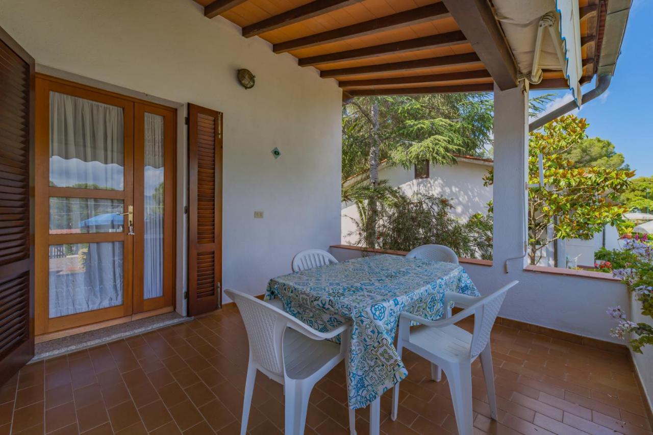 Residence Baia Delle Grazie Casa Morcone エクステリア 写真