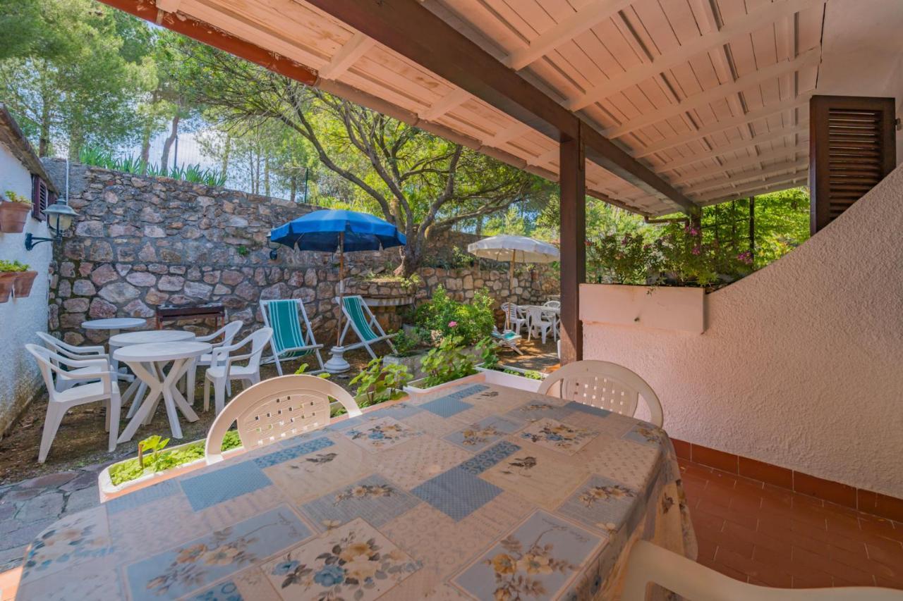 Residence Baia Delle Grazie Casa Morcone エクステリア 写真