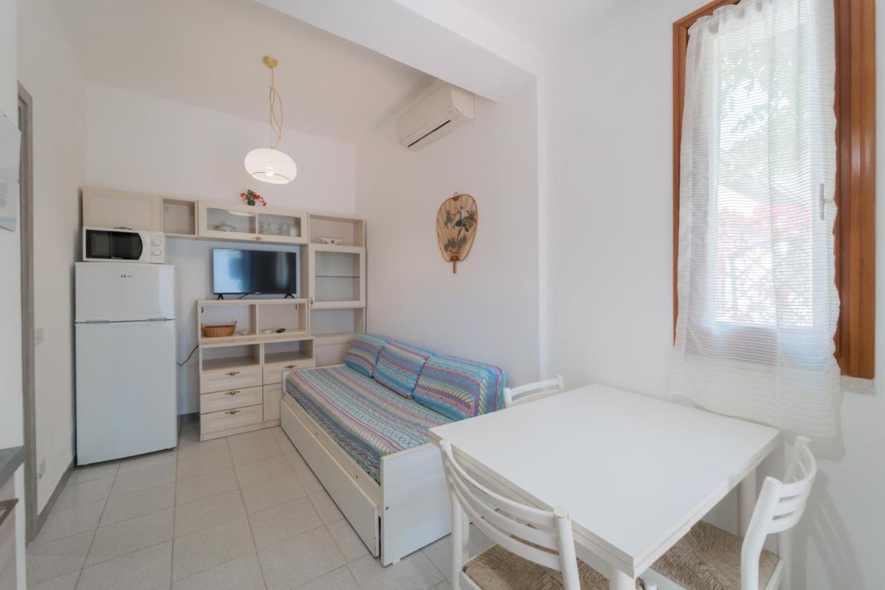 Residence Baia Delle Grazie Casa Morcone エクステリア 写真