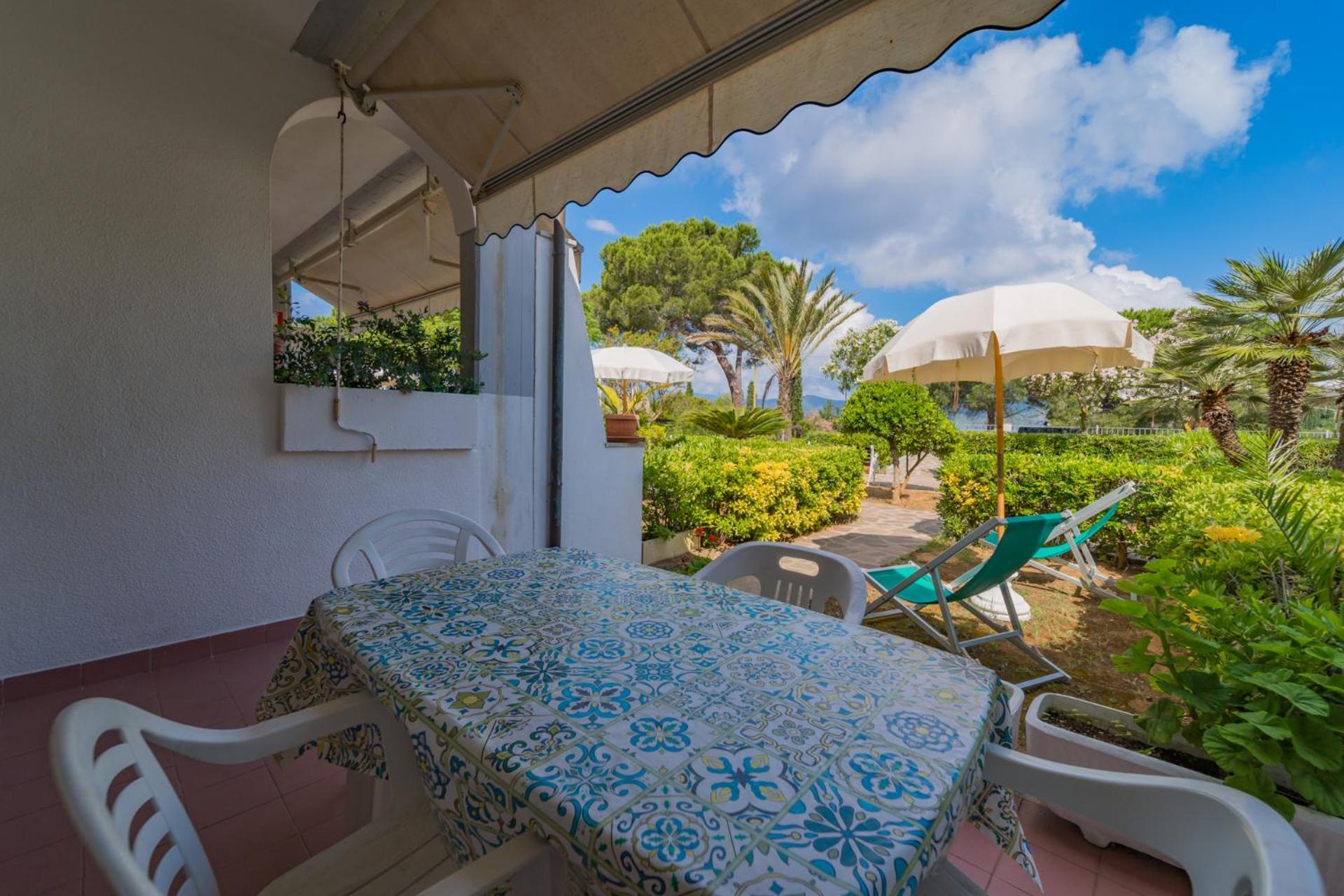 Residence Baia Delle Grazie Casa Morcone エクステリア 写真