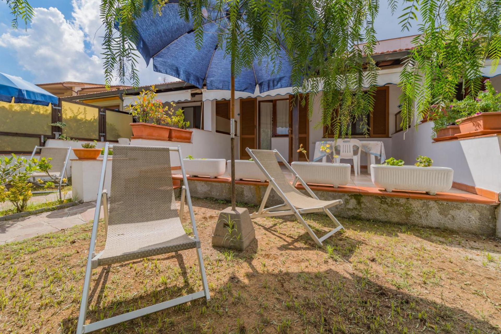 Residence Baia Delle Grazie Casa Morcone エクステリア 写真